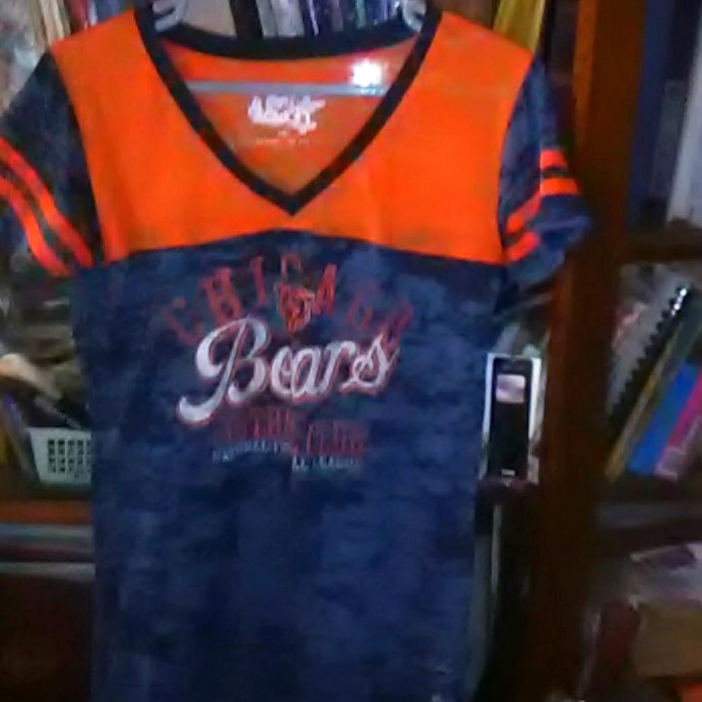Brand new Chicago bears shirt